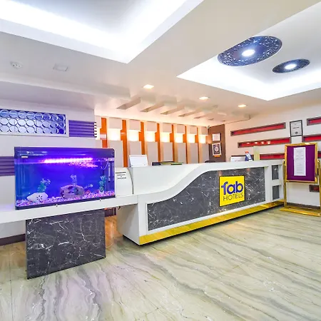 Fabhotel Emerald-3